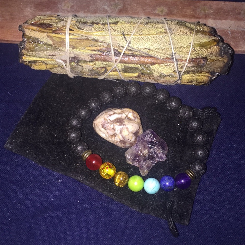 Energy (Distance) Healing💆🏾‍♀️🕯📿🙏🏾 - Picture 3 of 4
